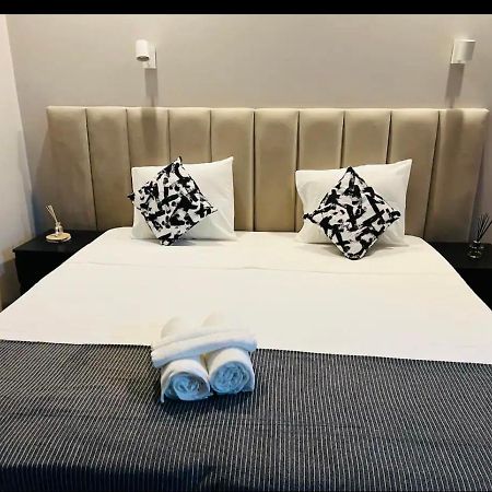 Apartamento Sociedade Farmaceutica Lisboa Εξωτερικό φωτογραφία