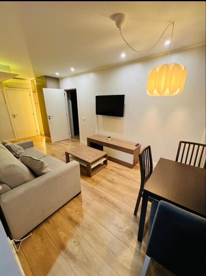 Apartamento Sociedade Farmaceutica Lisboa Εξωτερικό φωτογραφία
