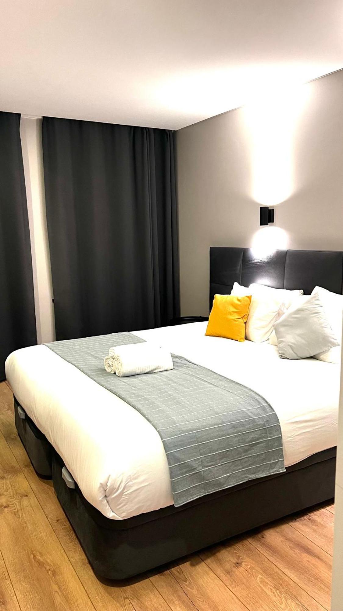 Apartamento Sociedade Farmaceutica Lisboa Εξωτερικό φωτογραφία