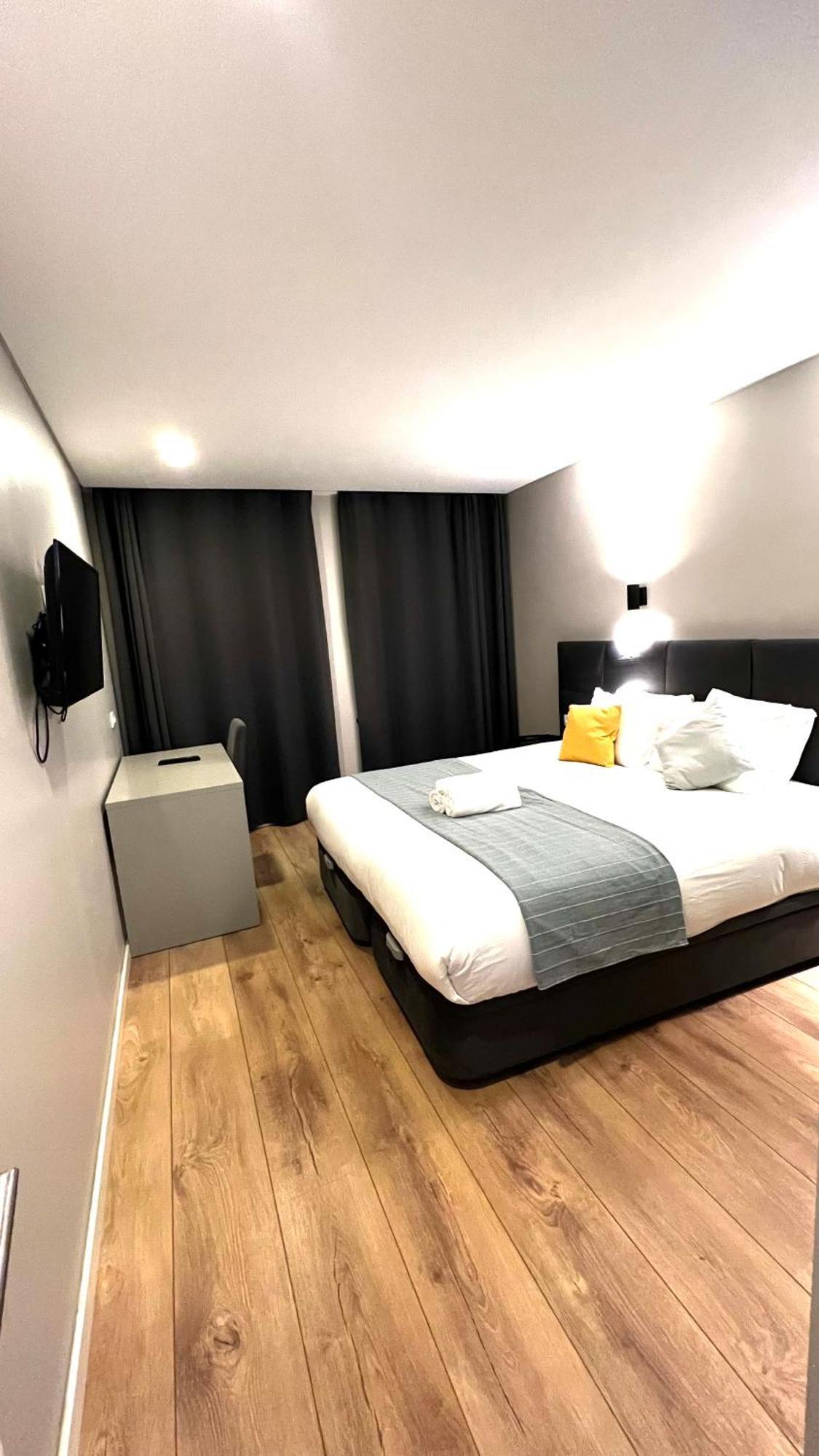 Apartamento Sociedade Farmaceutica Lisboa Εξωτερικό φωτογραφία