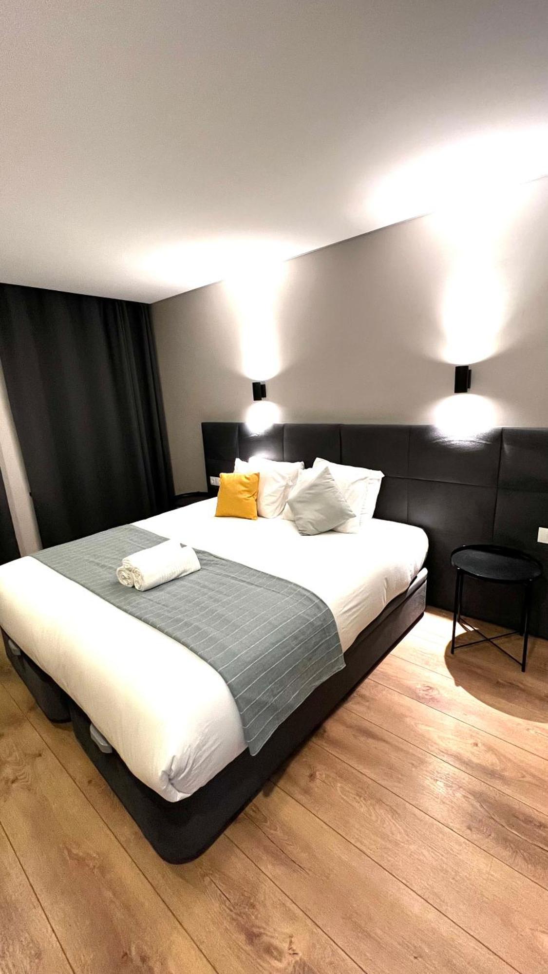 Apartamento Sociedade Farmaceutica Lisboa Εξωτερικό φωτογραφία