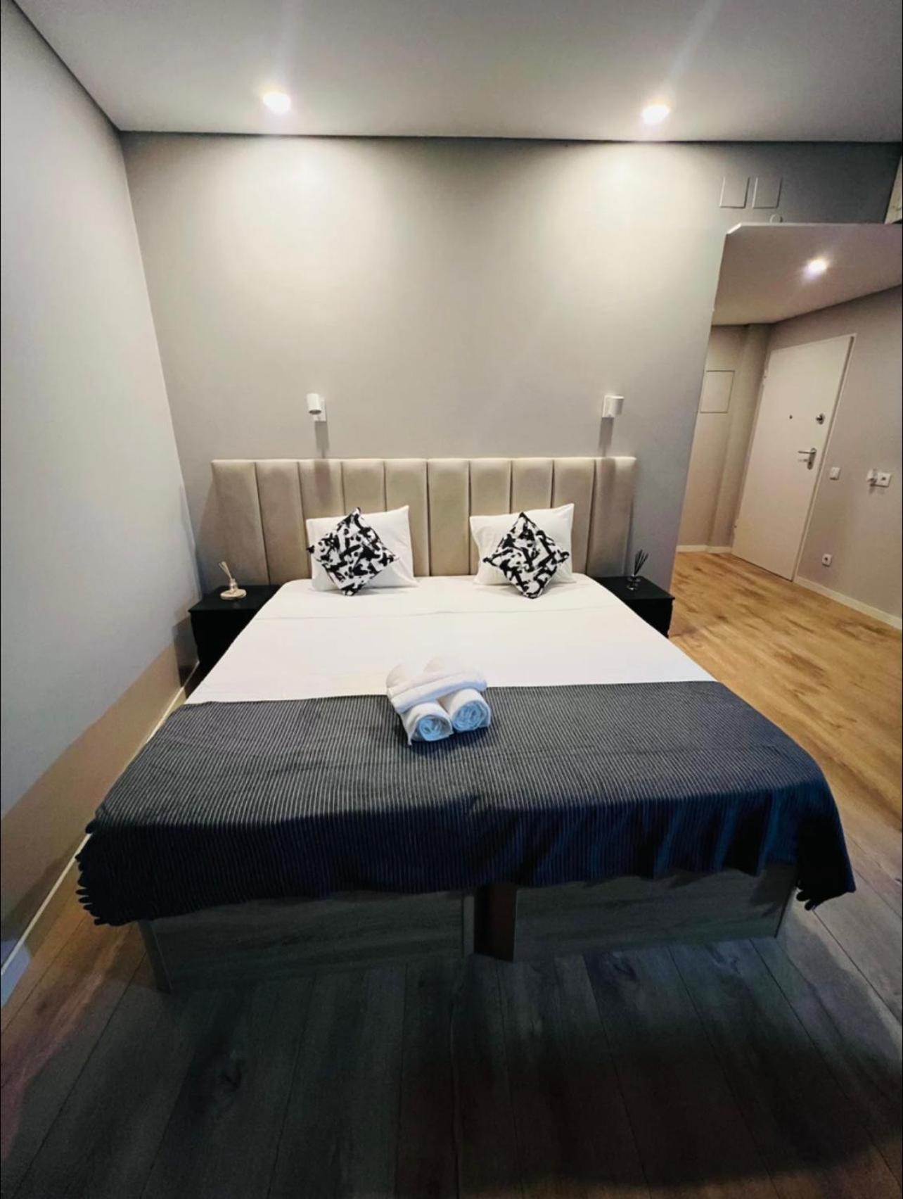 Apartamento Sociedade Farmaceutica Lisboa Εξωτερικό φωτογραφία